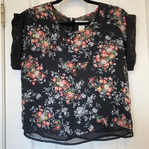 MYTH nyc Women Black Floral Short Sleeve Blouse Size Small Zipper Back Sheer
